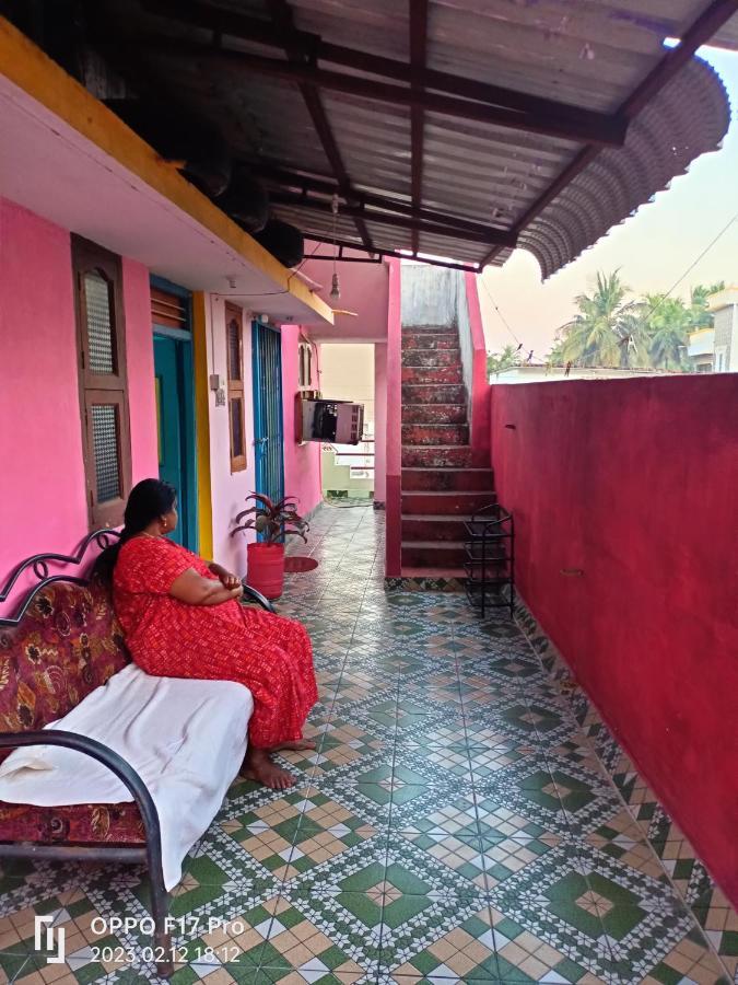 Villa Bonny Home Stay 퐁디셰리 외부 사진